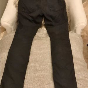 Aspen boutique Jeans from LA straight from my closet to yours. “Habitual”